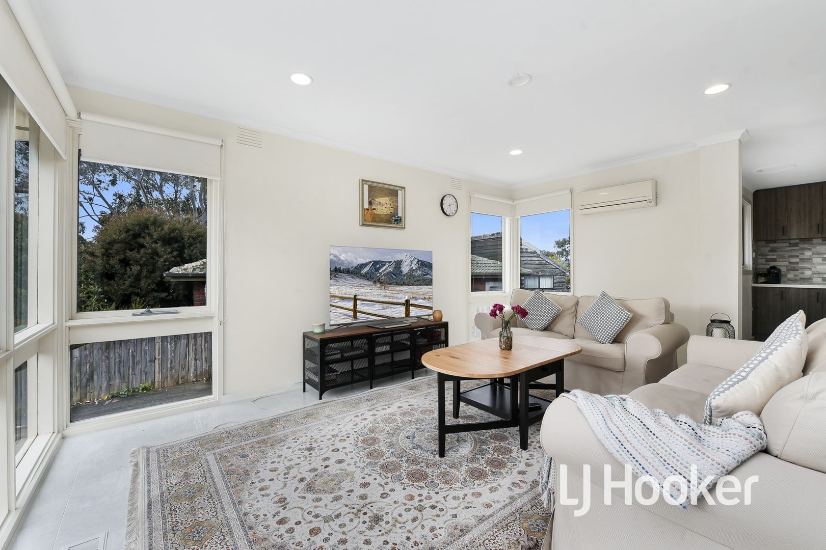 2 Simpson Court, Hallam VIC 3803, Image 2