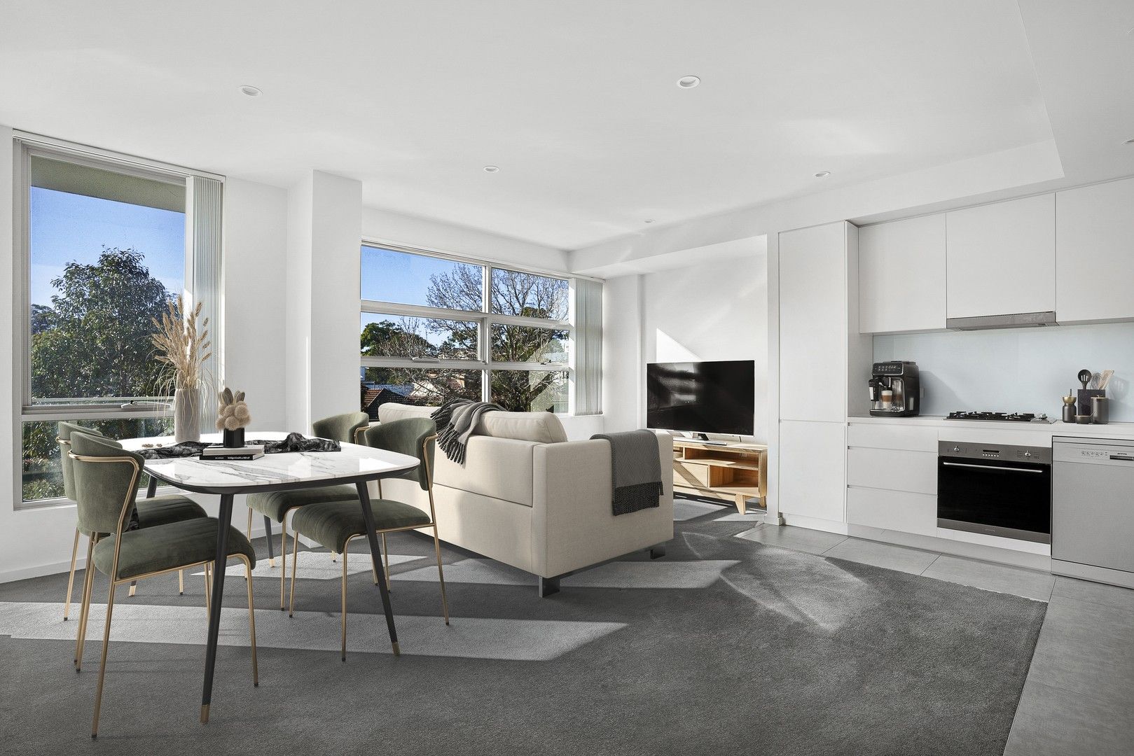 1 bedrooms Apartment / Unit / Flat in 202/59 Miranda Road MIRANDA NSW, 2228