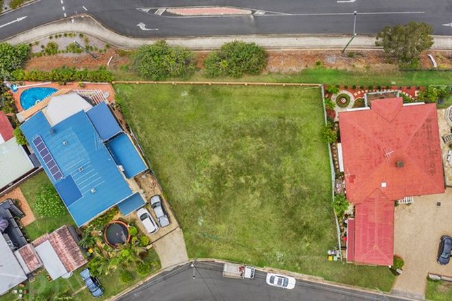 Picture of 5 Bayview Terrace, CLONTARF QLD 4019