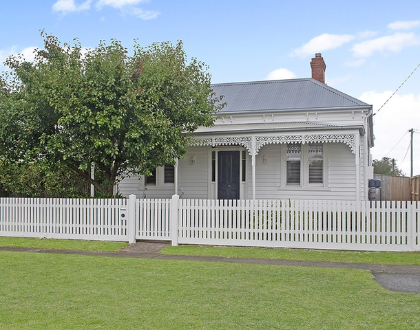 81 Cox Street, Port Fairy VIC 3284