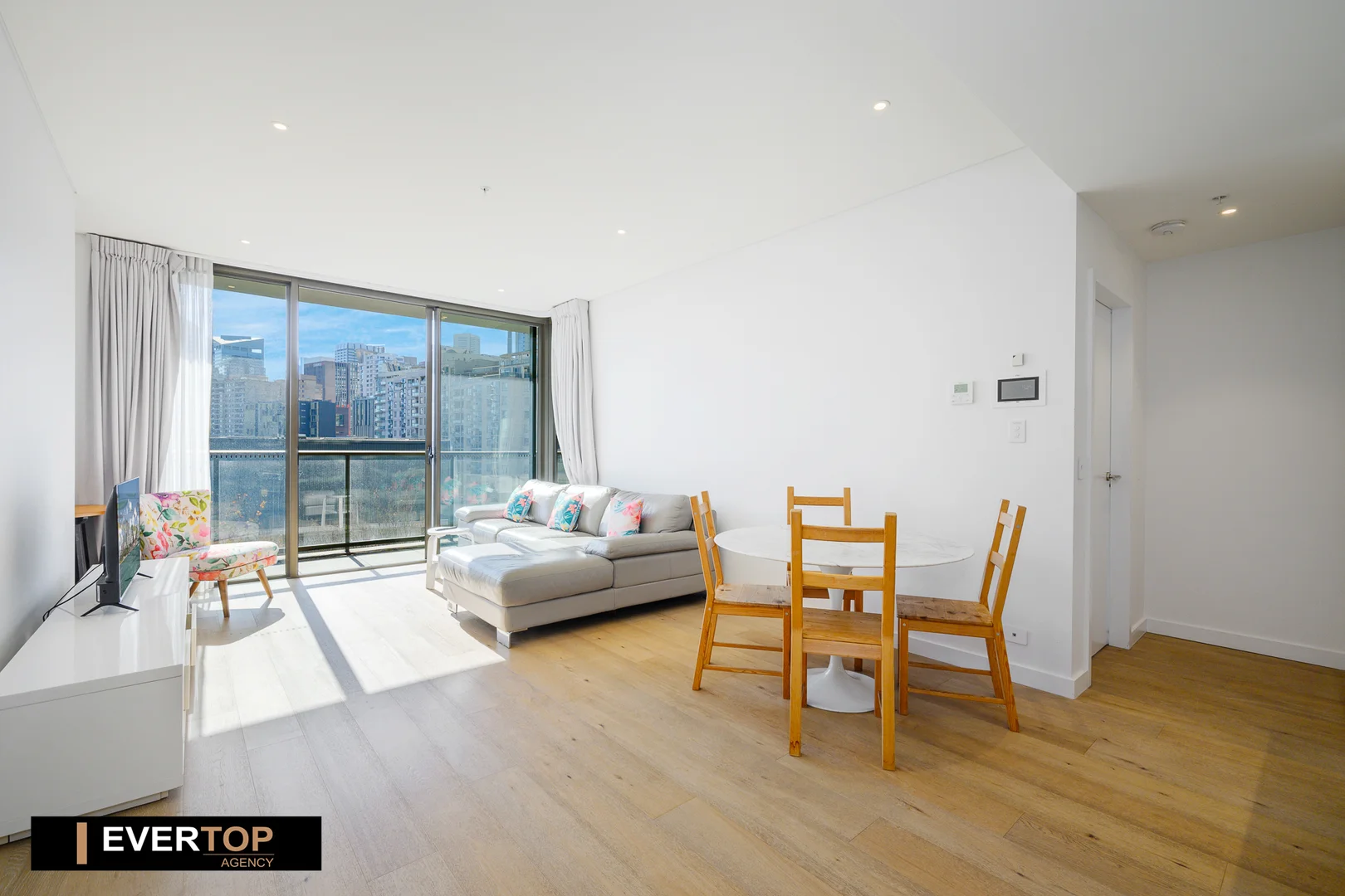 Additional image 5 of Level Furnished, Furnished/81 Harbour Street, Haymarket NSW 2000