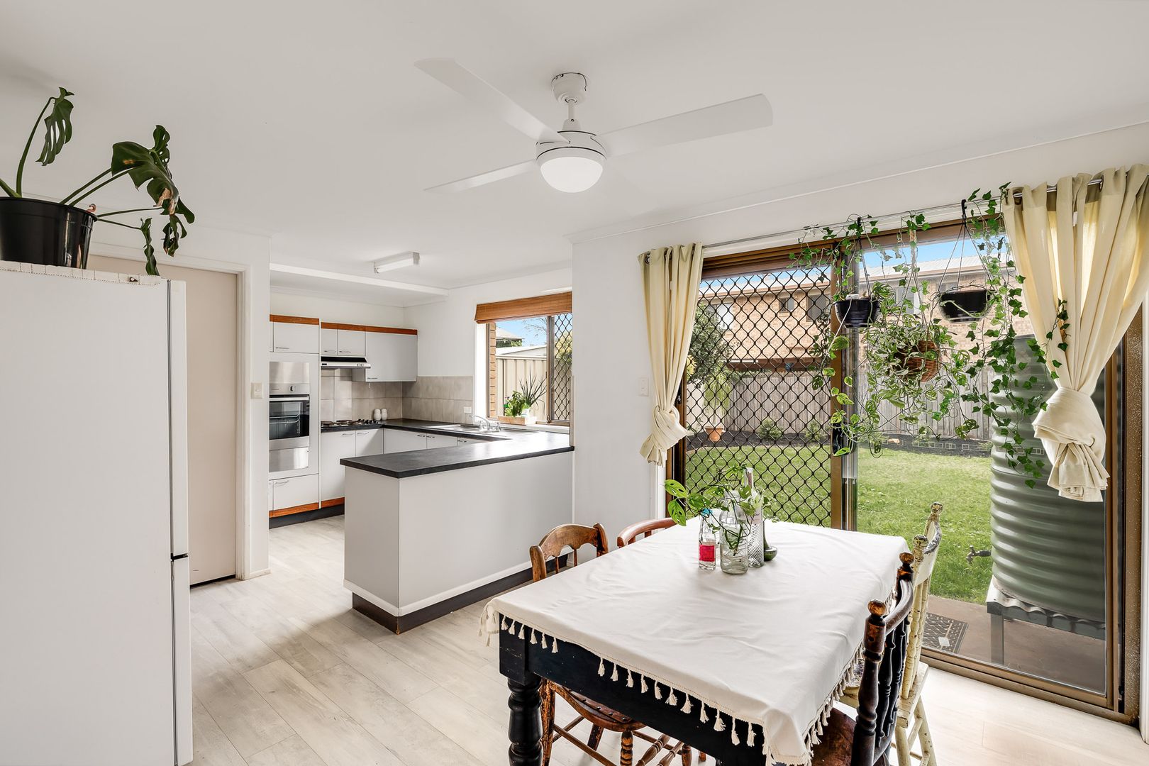 9/94 Hill Street, Newtown QLD 4350, Image 2