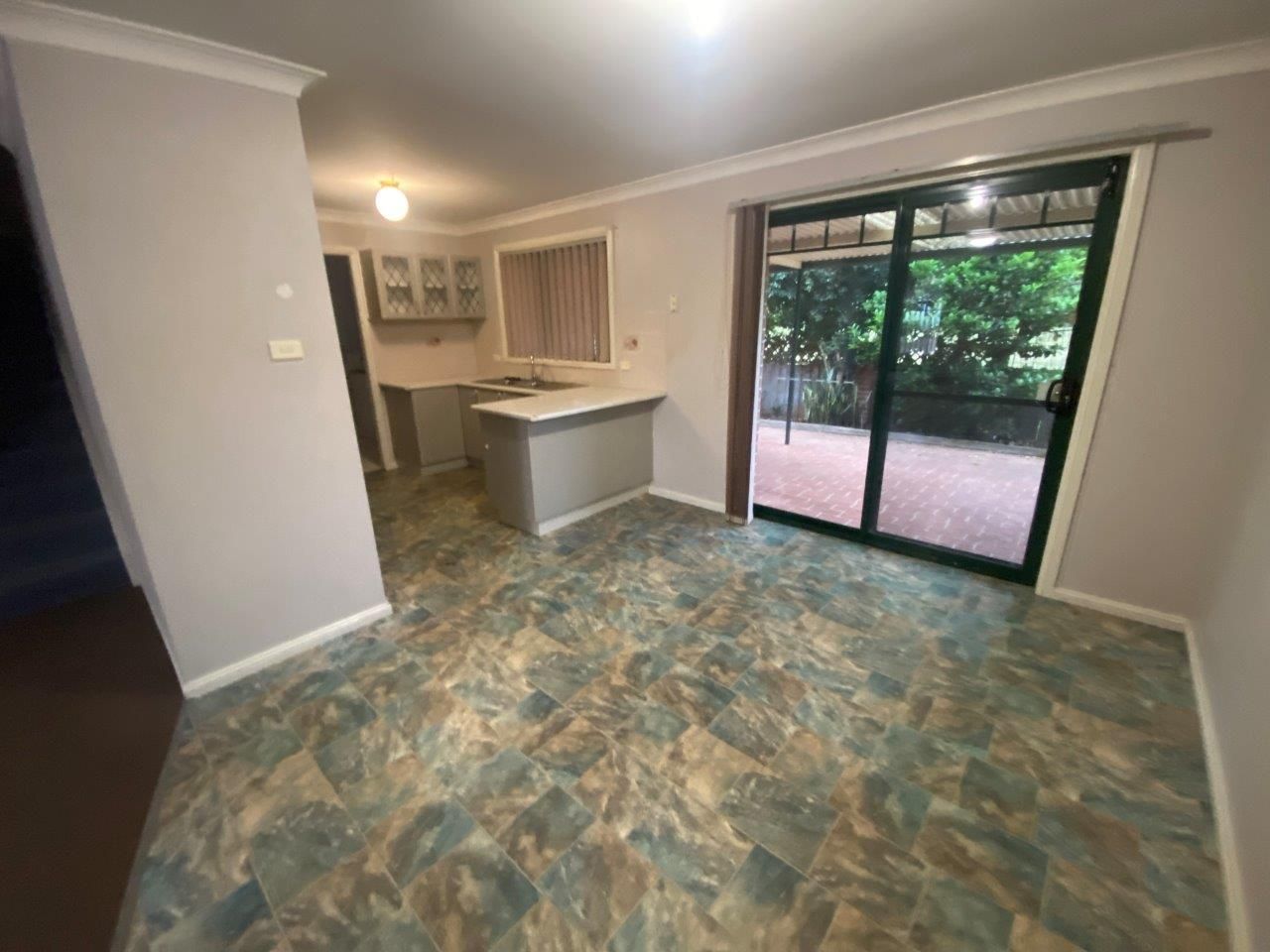 6/42 First Avenue, Hoxton Park NSW 2171, Image 2