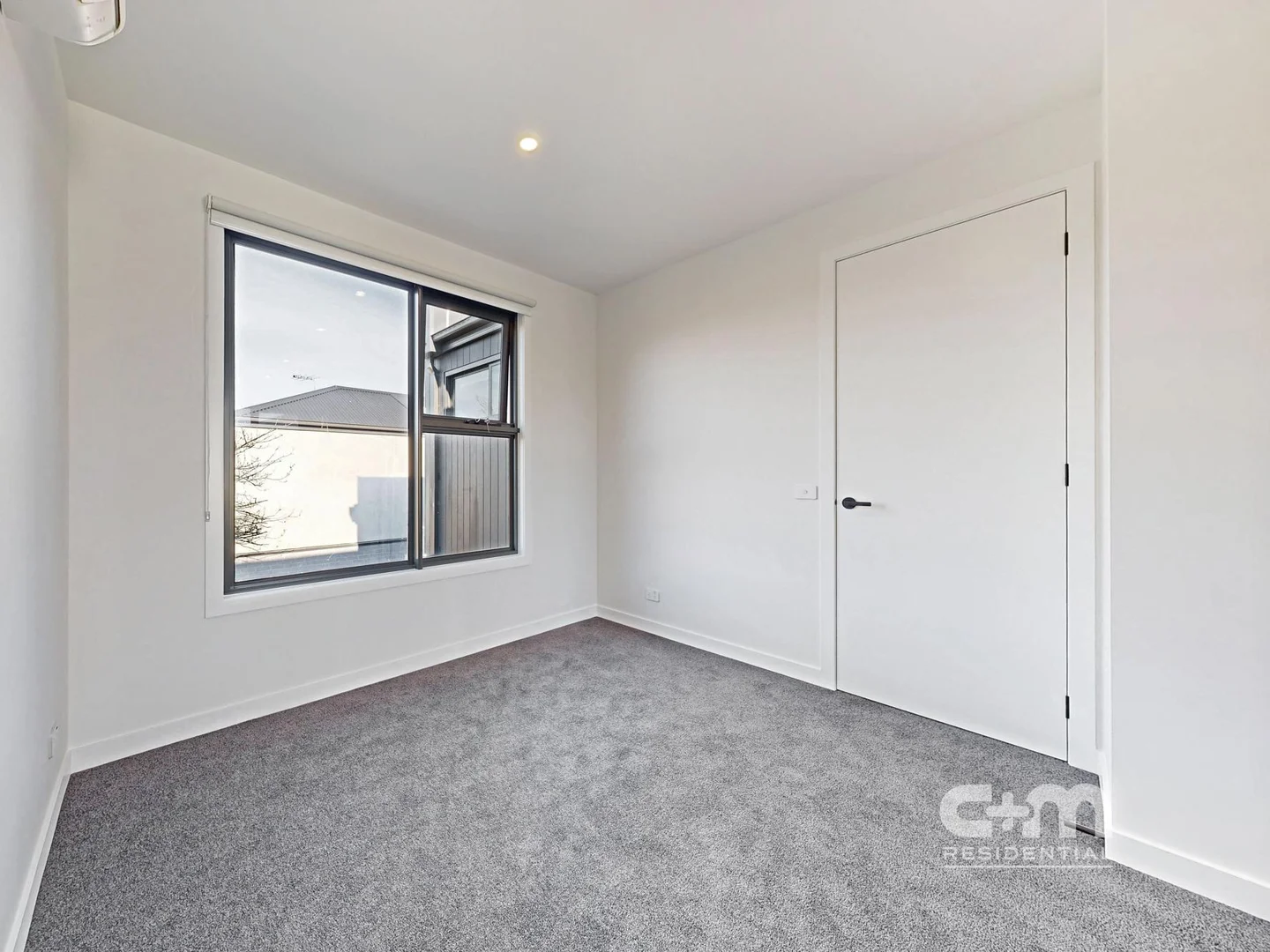 Additional image 10 of 1/35 Winifred Street, Oak Park VIC 3046