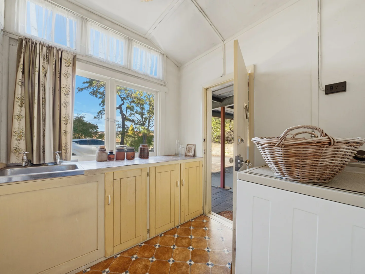 Additional image 23 of Rosetta House - 540 Main Road, Rosetta TAS 7010