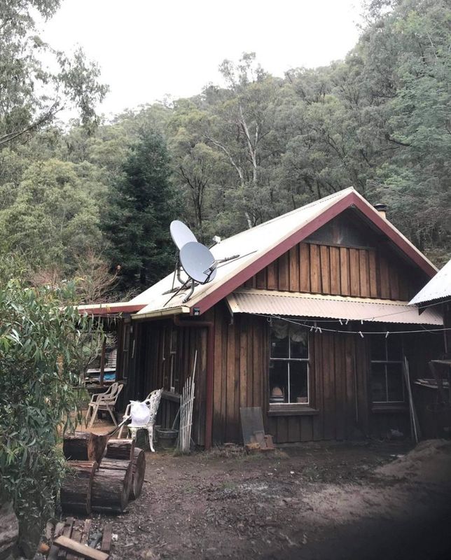 7522 MansfieldWoods Point Road, Gaffneys Creek VIC 3723 House for Sale