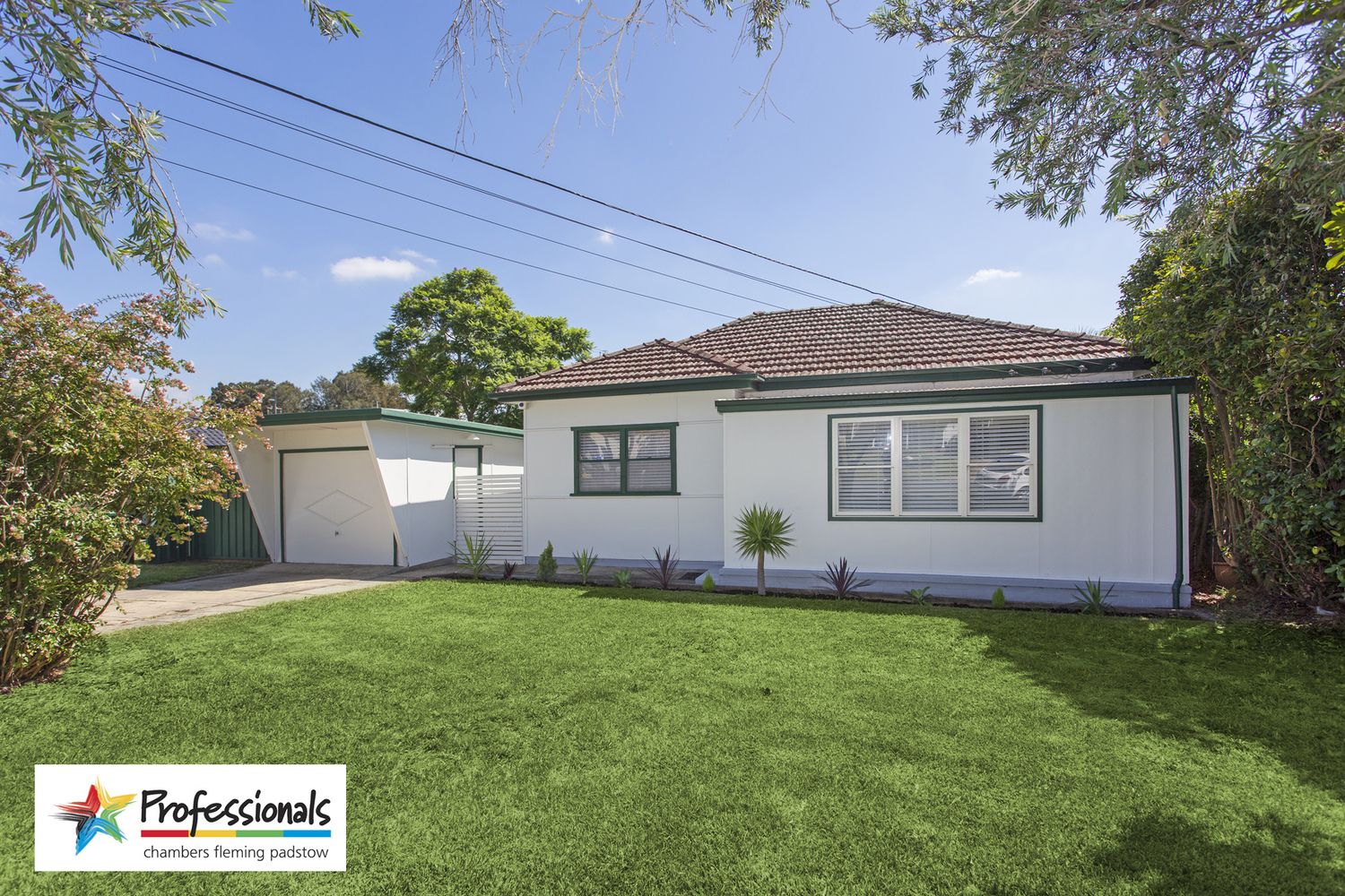 10 Wolaroi Crescent, Revesby NSW 2212, Image 0