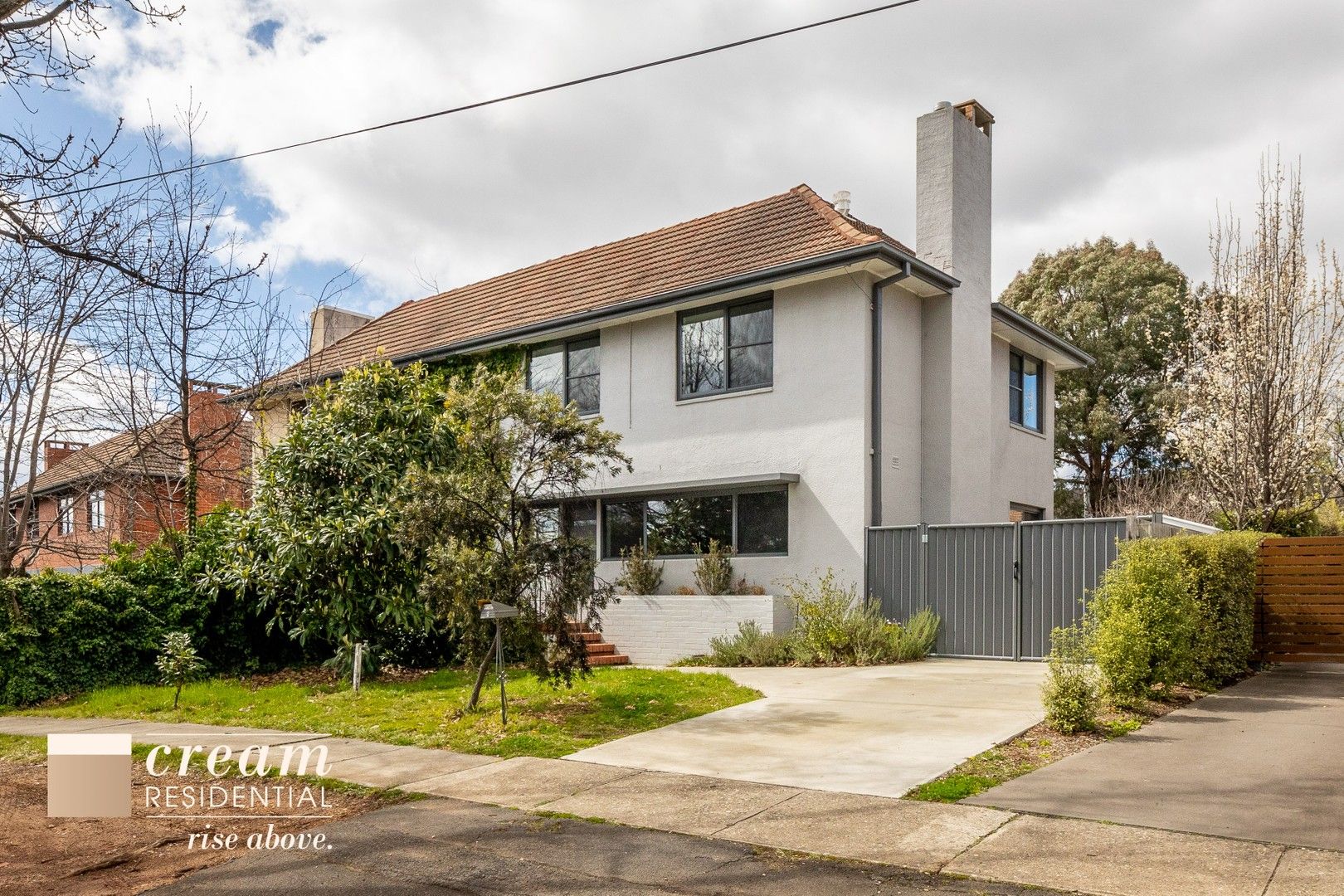 8 MacGregor Street, Deakin ACT 2600, Image 0