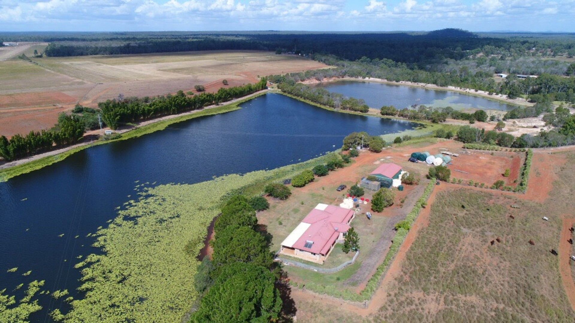 5 bedrooms Rural in 28291 BRUCE HIGHWAY SOUTH ISIS QLD, 4660
