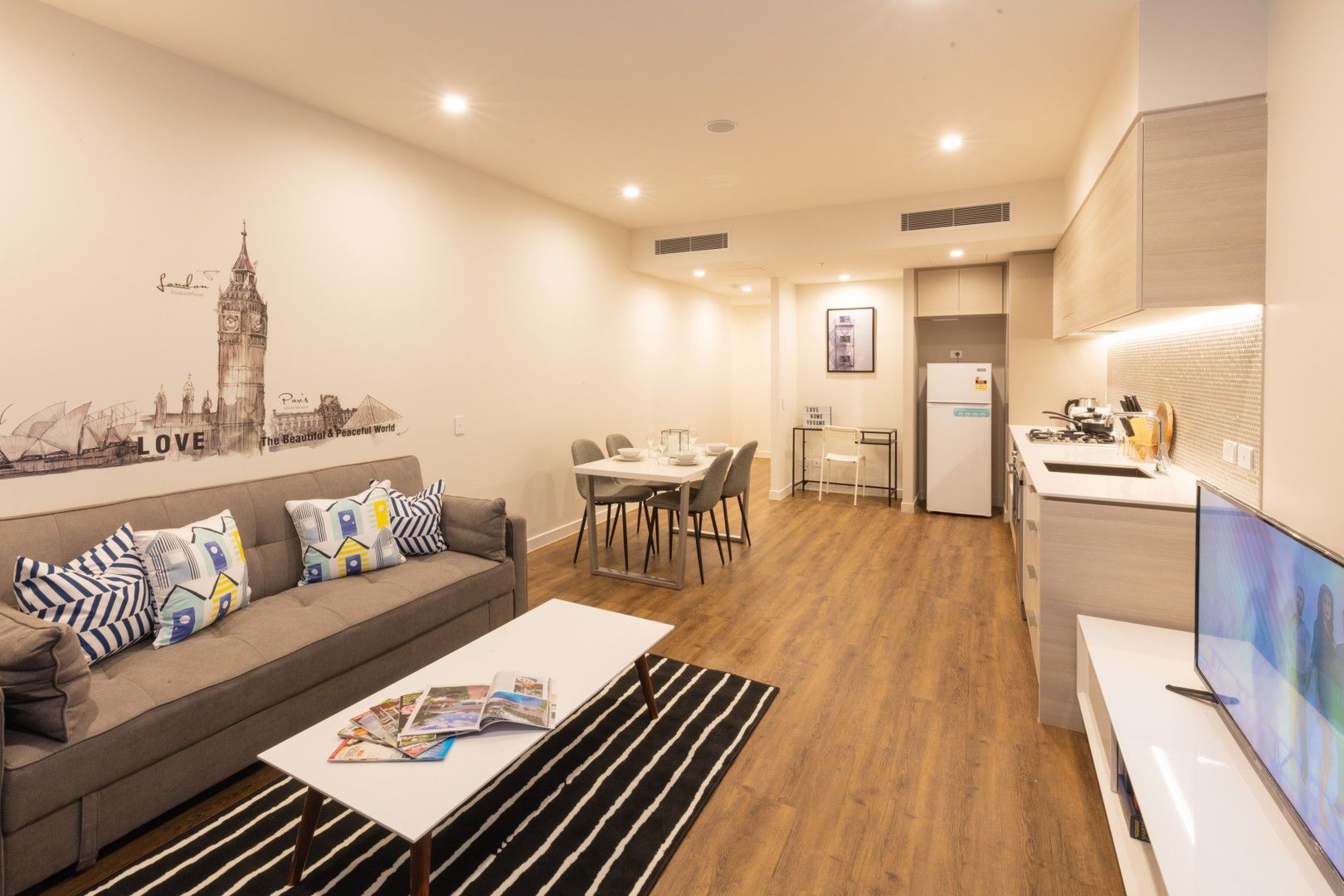 1 bedrooms Apartment / Unit / Flat in 2166/38 Hope St SOUTH BRISBANE QLD, 4101