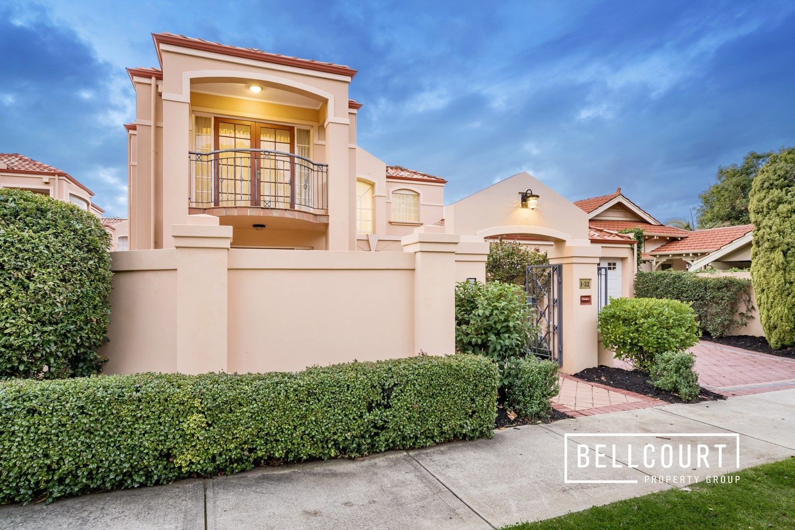 1/32 Renwick Street, South Perth WA 6151, Image 2