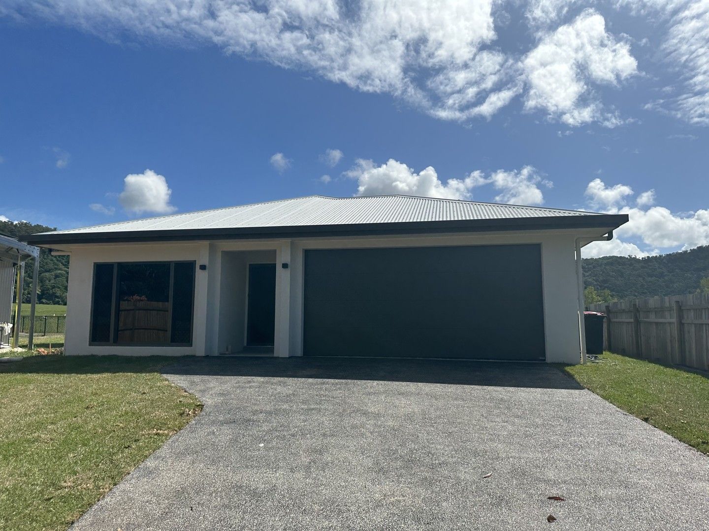 3 bedrooms House in 10 Julia Close WONGA BEACH QLD, 4873