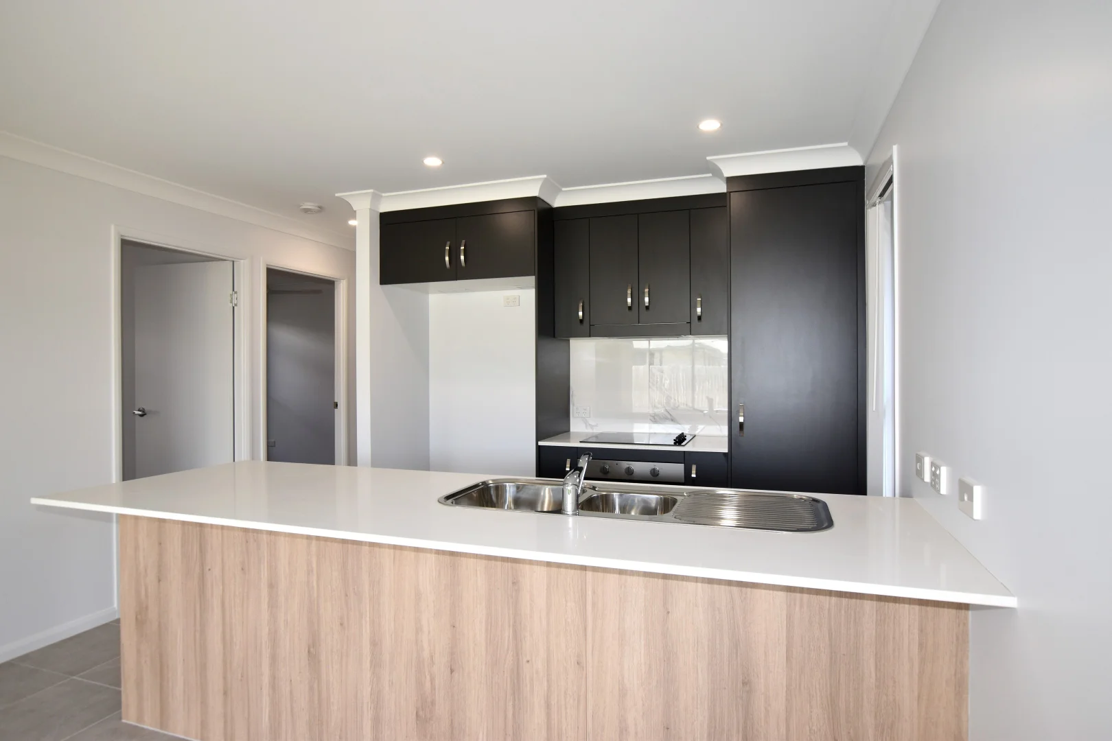 Additional image 5 of 26 Powell close, New Auckland QLD 4680