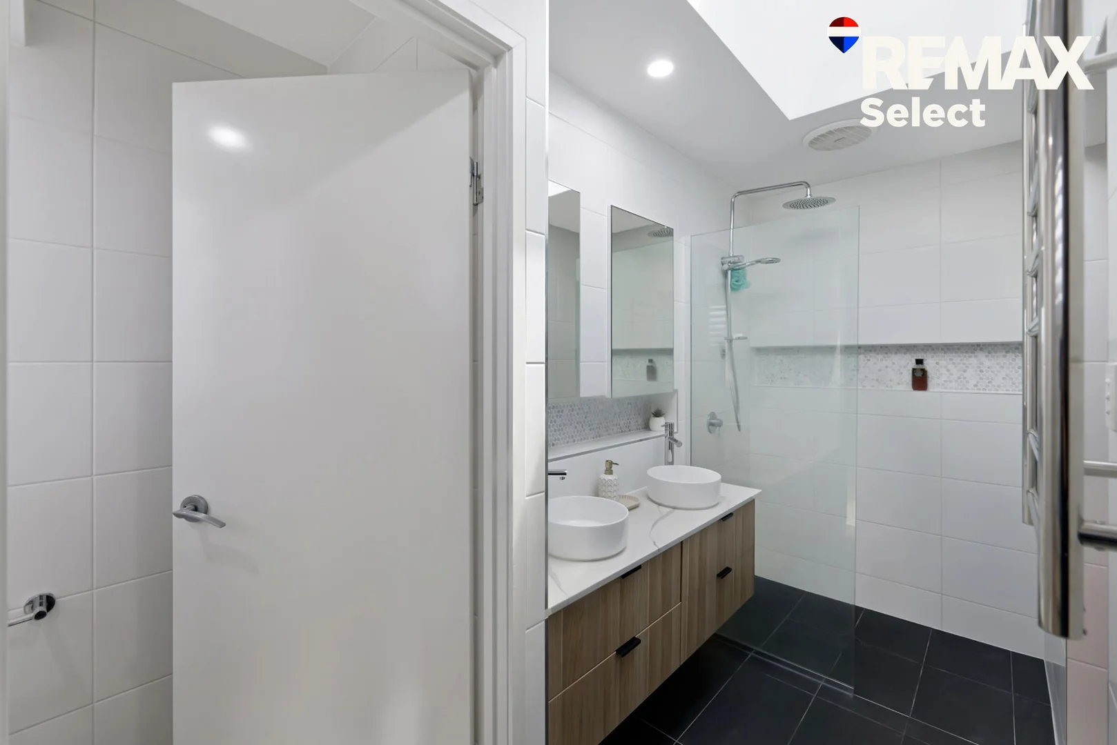 Additional image 18 of 2 Beale Crescent, Rural View QLD 4740