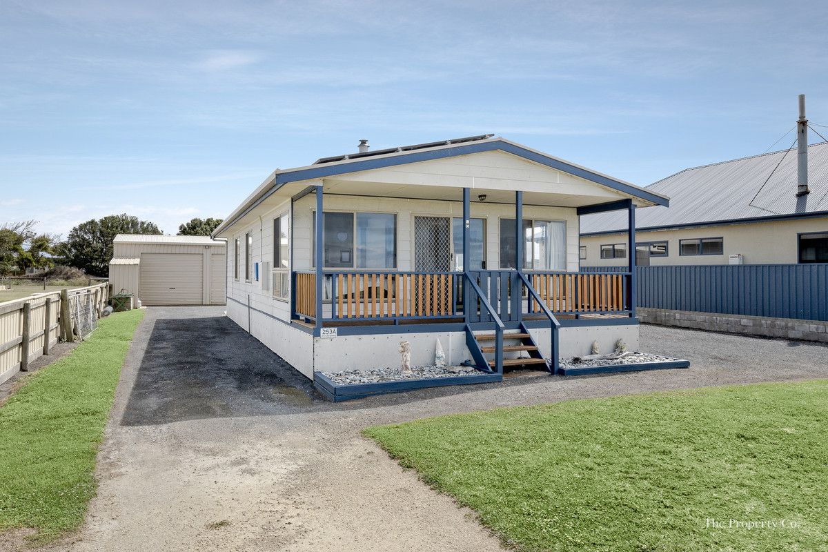 253A Pelican Point Road, Pelican Point SA 5291 Domain