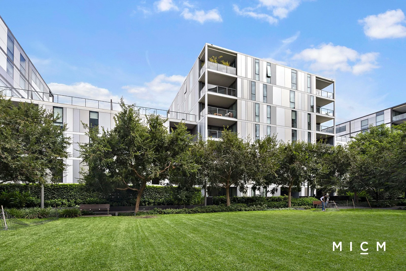 Additional image 3 of 401/6B Evergreen Mews, Armadale VIC 3143