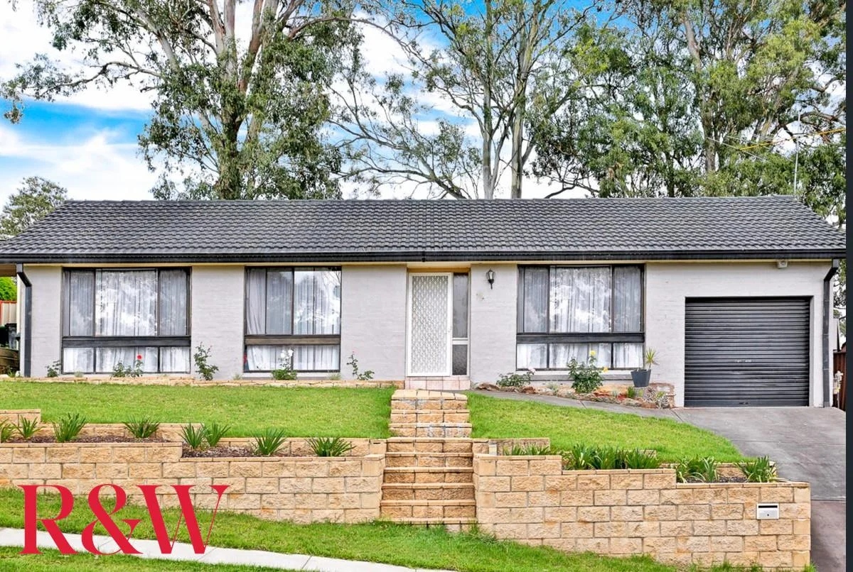 8 Demetrius Road, Rosemeadow NSW 2560