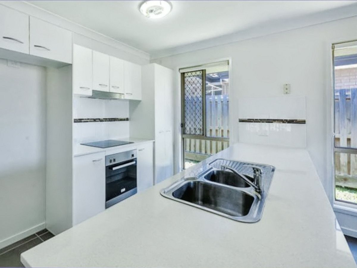 3 Jubilee Court, Bahrs Scrub QLD 4207, Image 2