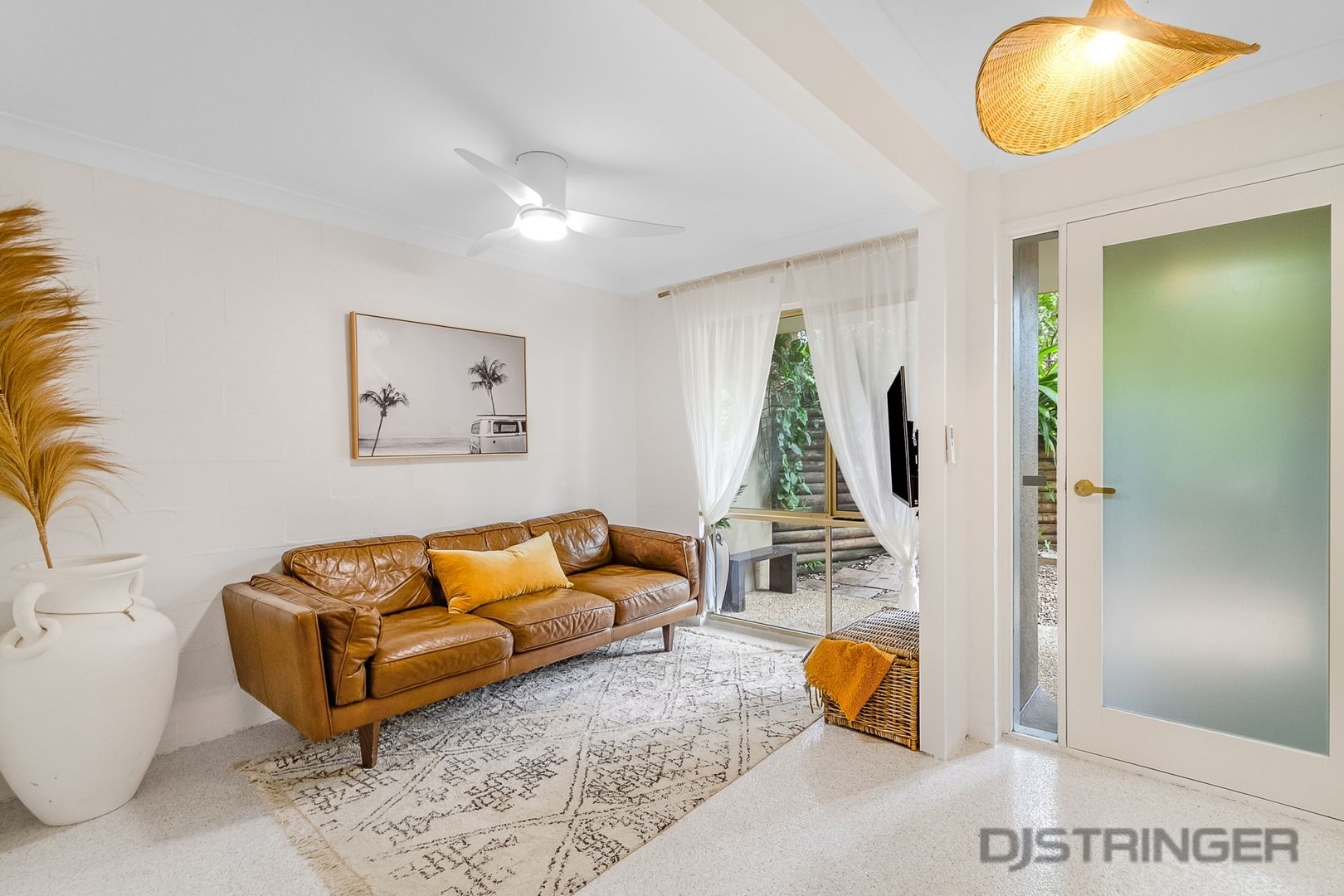 1/14 Dandaloo Drive, Currumbin QLD 4223, Image 2