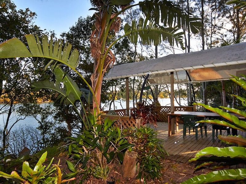 24 Cowans Lane, Oxley Island NSW 2430, Image 1