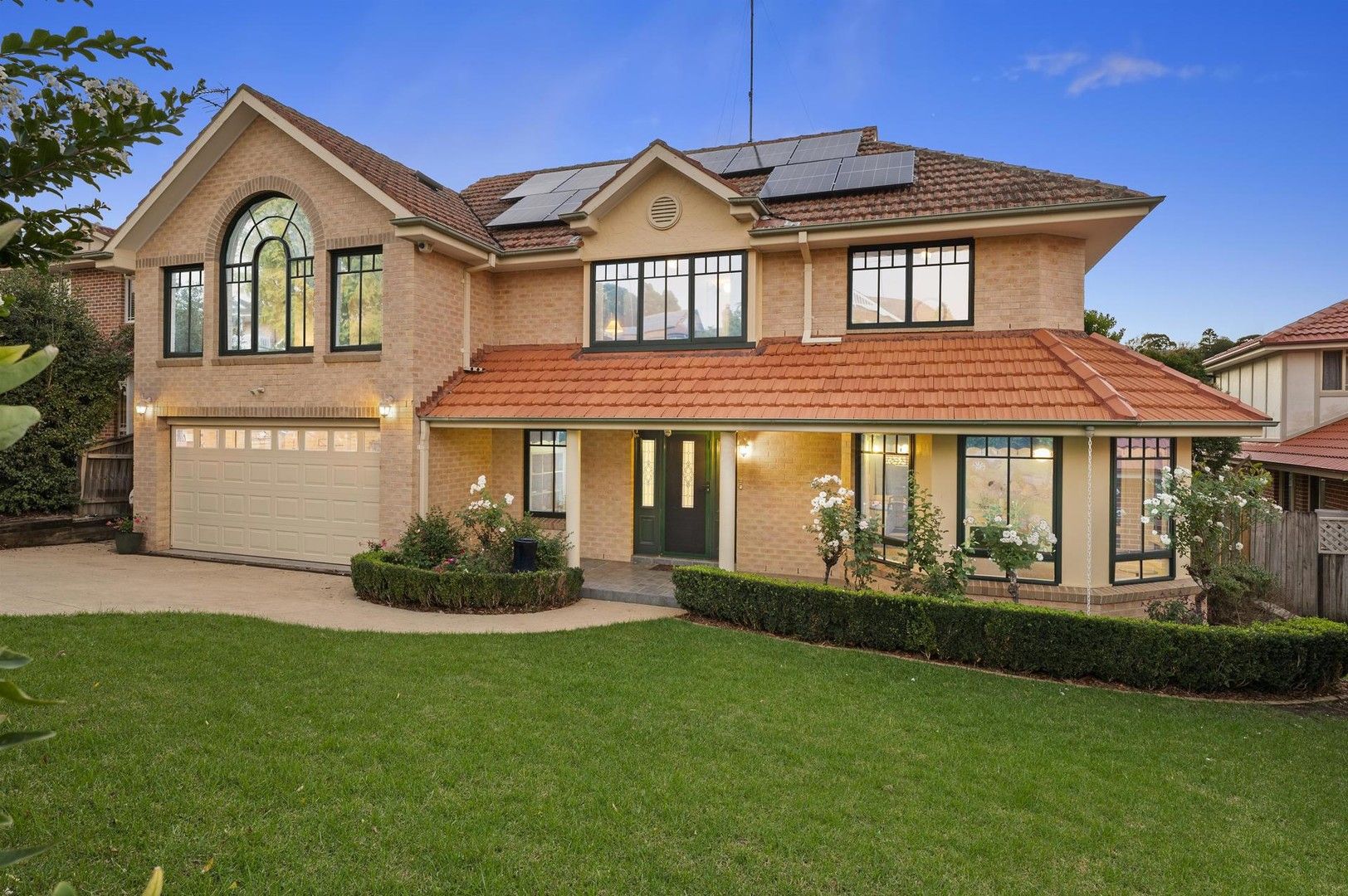 4 bedrooms House in  CASTLE HILL NSW, 2154