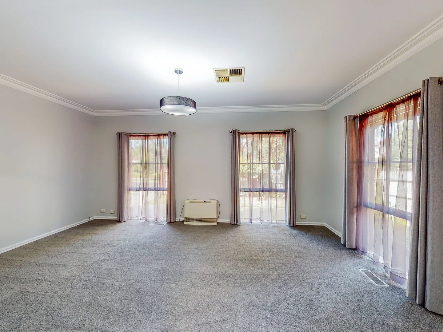 Additional image 6 of 29B Wallace Crescent, Strathmore VIC 3041
