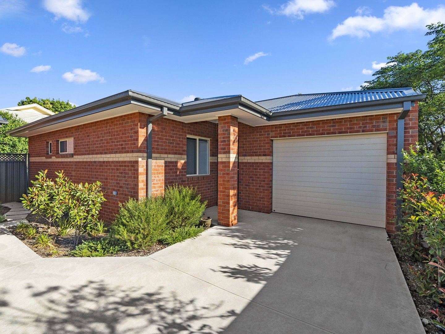 3/8 Somerset Crescent, Mansfield VIC 3722, Image 0