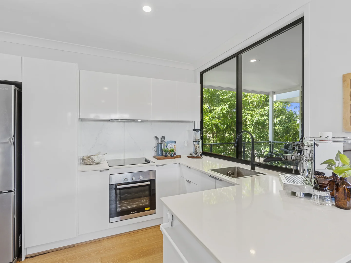 Additional image 7 of 2/21 NORTHCLIFFE ST, Murarrie QLD 4172