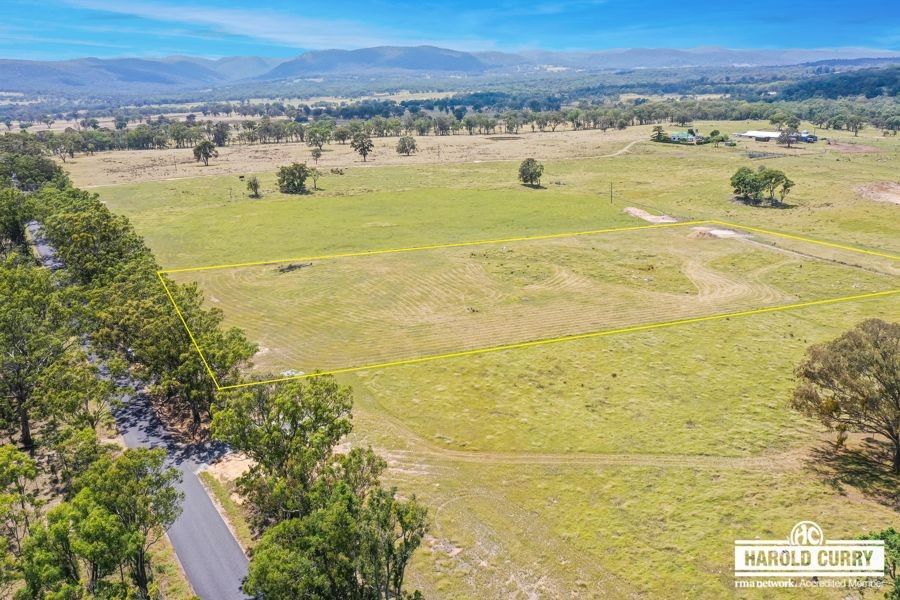 680 Sunnyside Loop Road, Tenterfield NSW 2372, Image 2