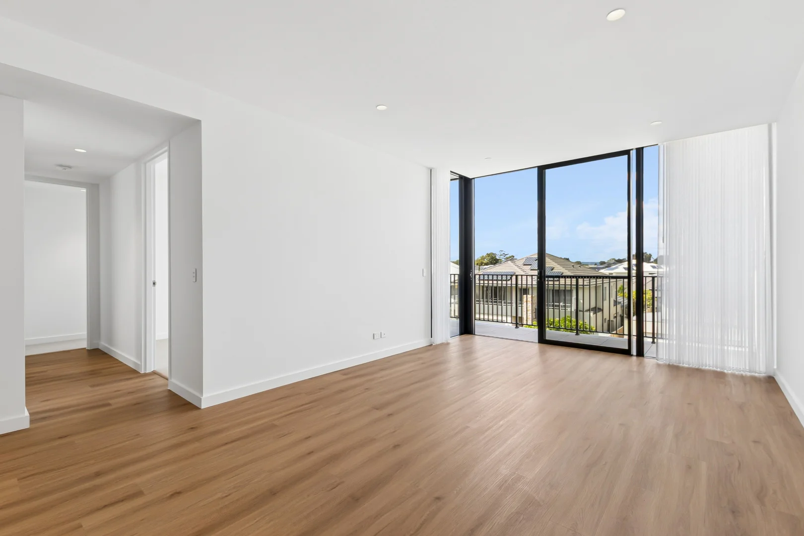 Additional image 7 of 305/38 Cygnus Parade, Waterford WA 6152