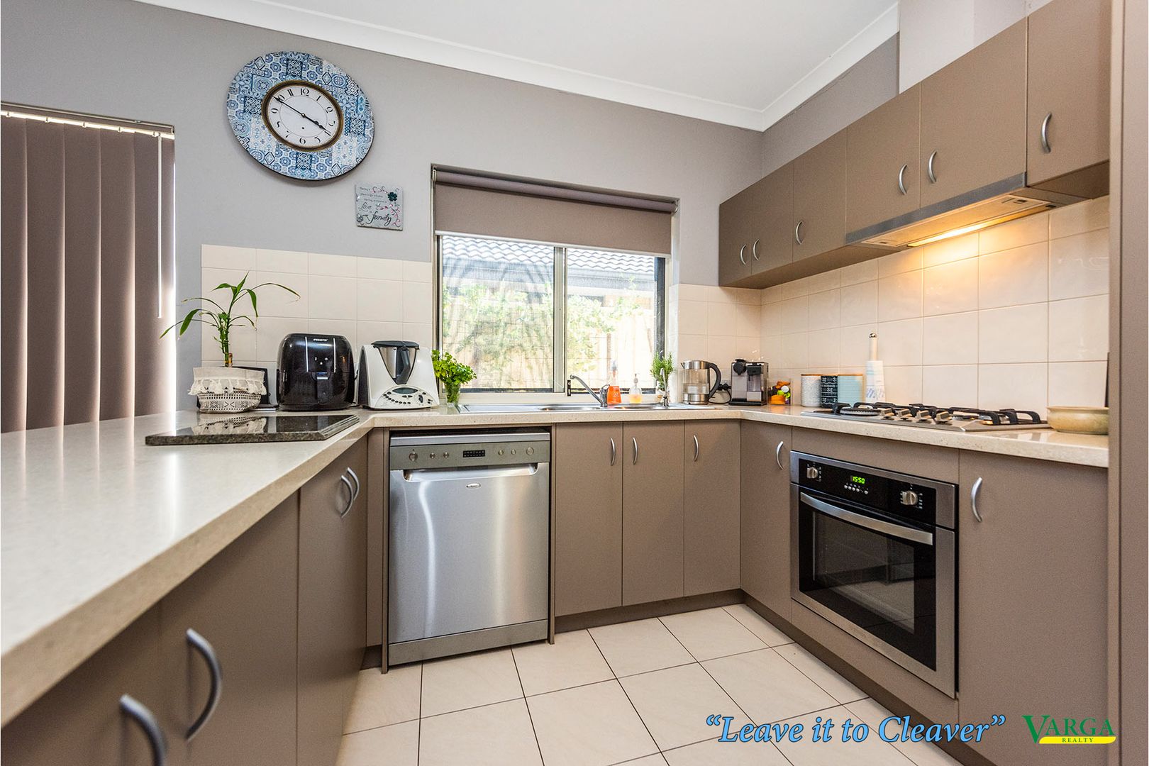 8 Bunratty Link, Canning Vale WA 6155, Image 2