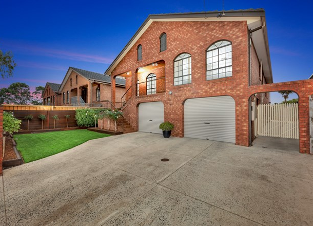 6 Benaroon Drive, Lalor VIC 3075