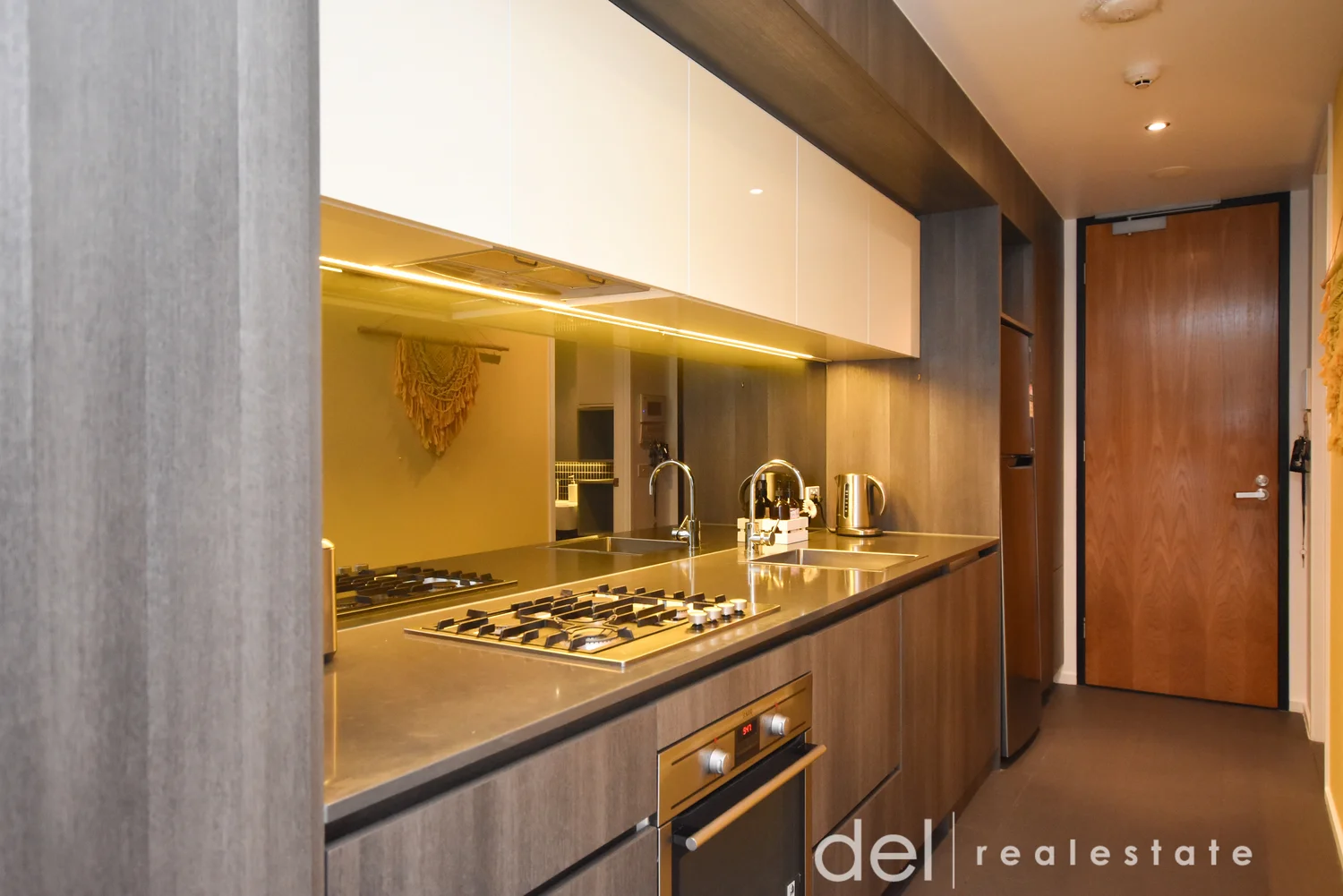 Additional image 6 of 1/17 Ellesmere Road, Windsor VIC 3181