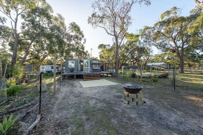 Picture of 1 John Mcphees Drive, TOOLONDO VIC 3401