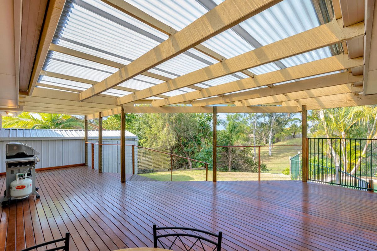 17 Kilmarnock Close, Highland Park QLD 4211, Image 2