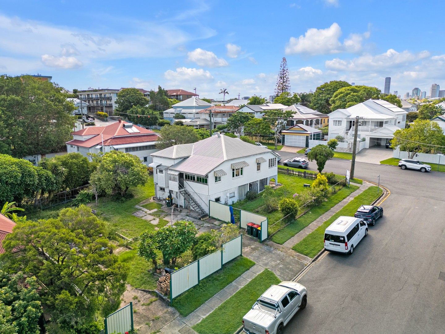 15 Lackey Avenue, Coorparoo QLD 4151, Image 0