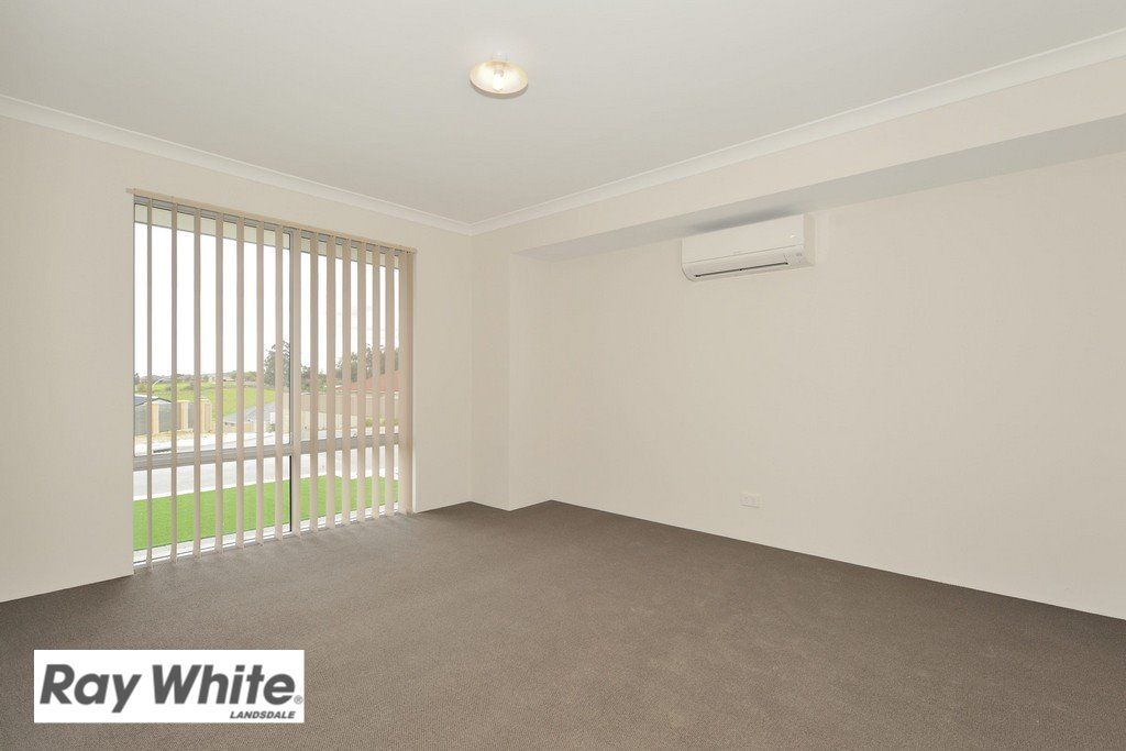 196 Landsdale Road, Landsdale WA 6065, Image 1