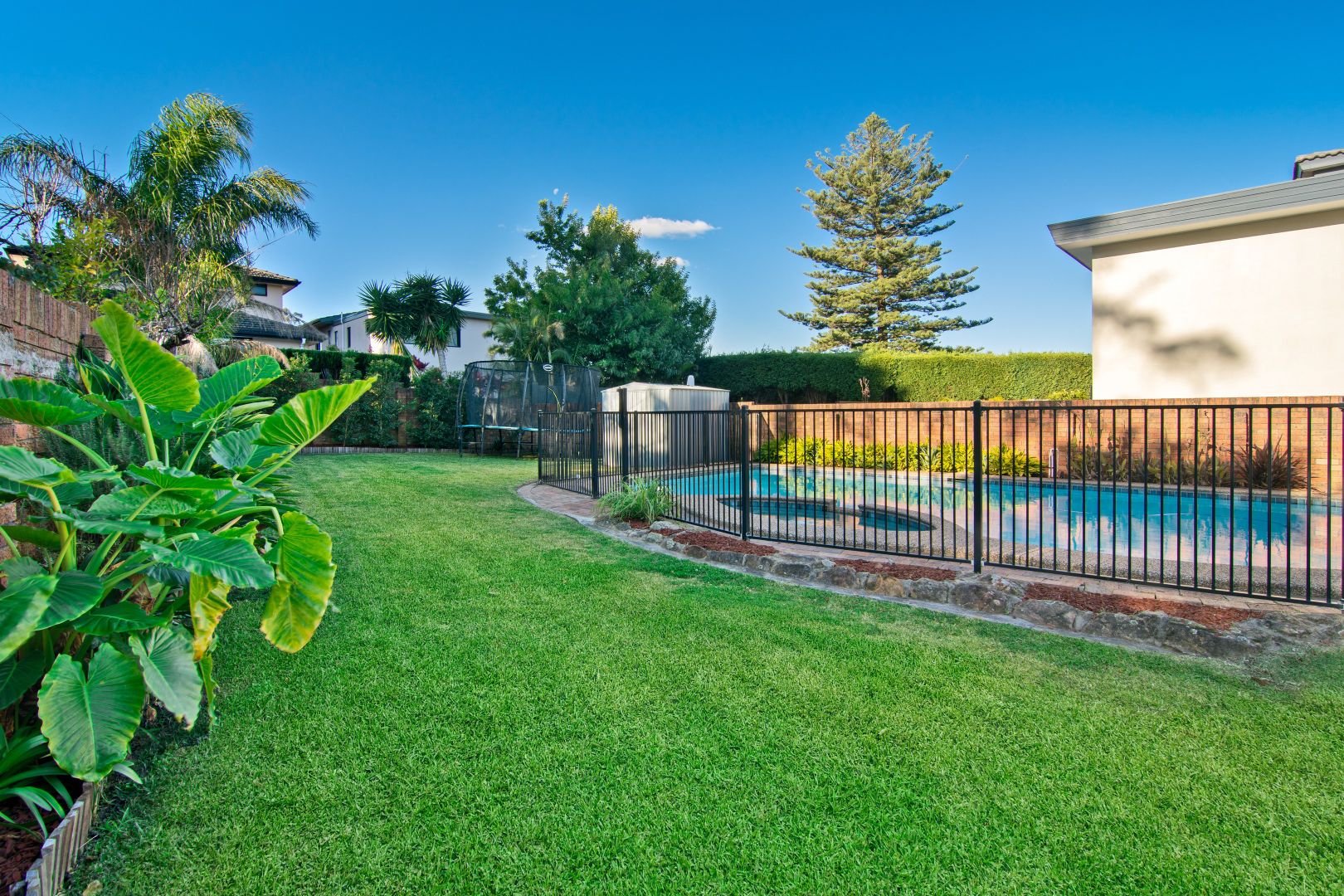 148 Killarney Drive, Killarney Heights NSW 2087, Image 2