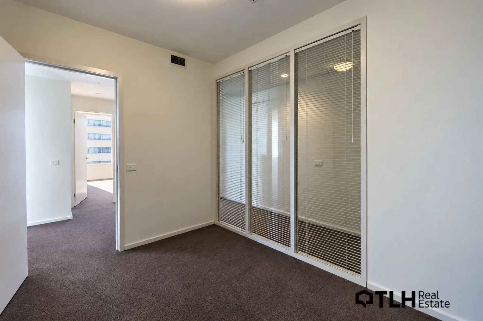 1001/82 Queens Road, Melbourne VIC 3004 - Apartment For Rent | Domain