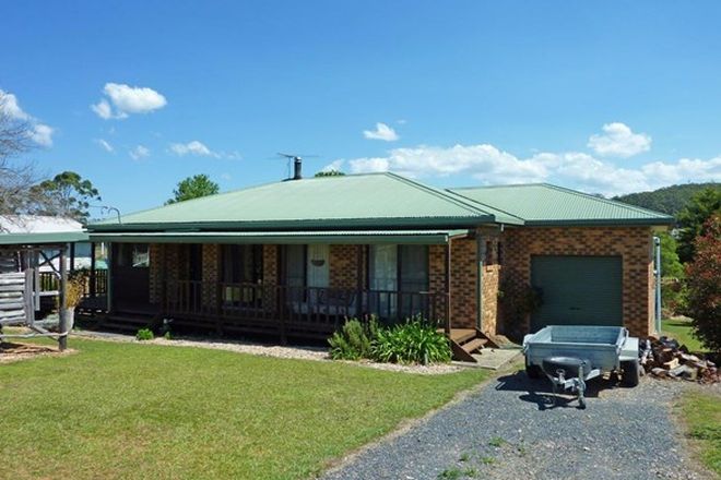 Picture of 15 Stanley Street, LOWANNA NSW 2450