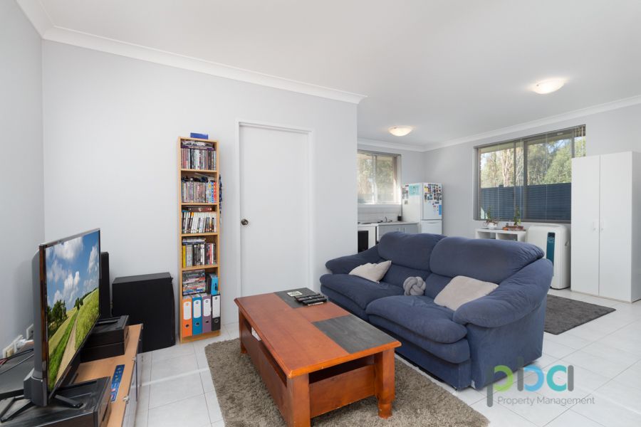 1 bedrooms Apartment / Unit / Flat in 56a Nathan Cres DEAN PARK NSW, 2761