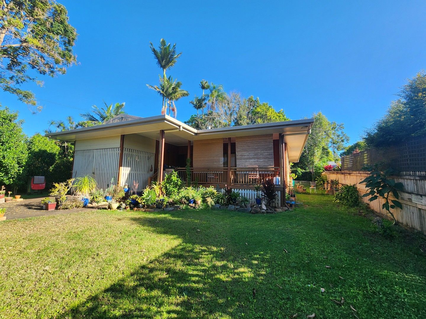 2 bedrooms House in 5 Peaks Gully Road ATHERTON QLD, 4883