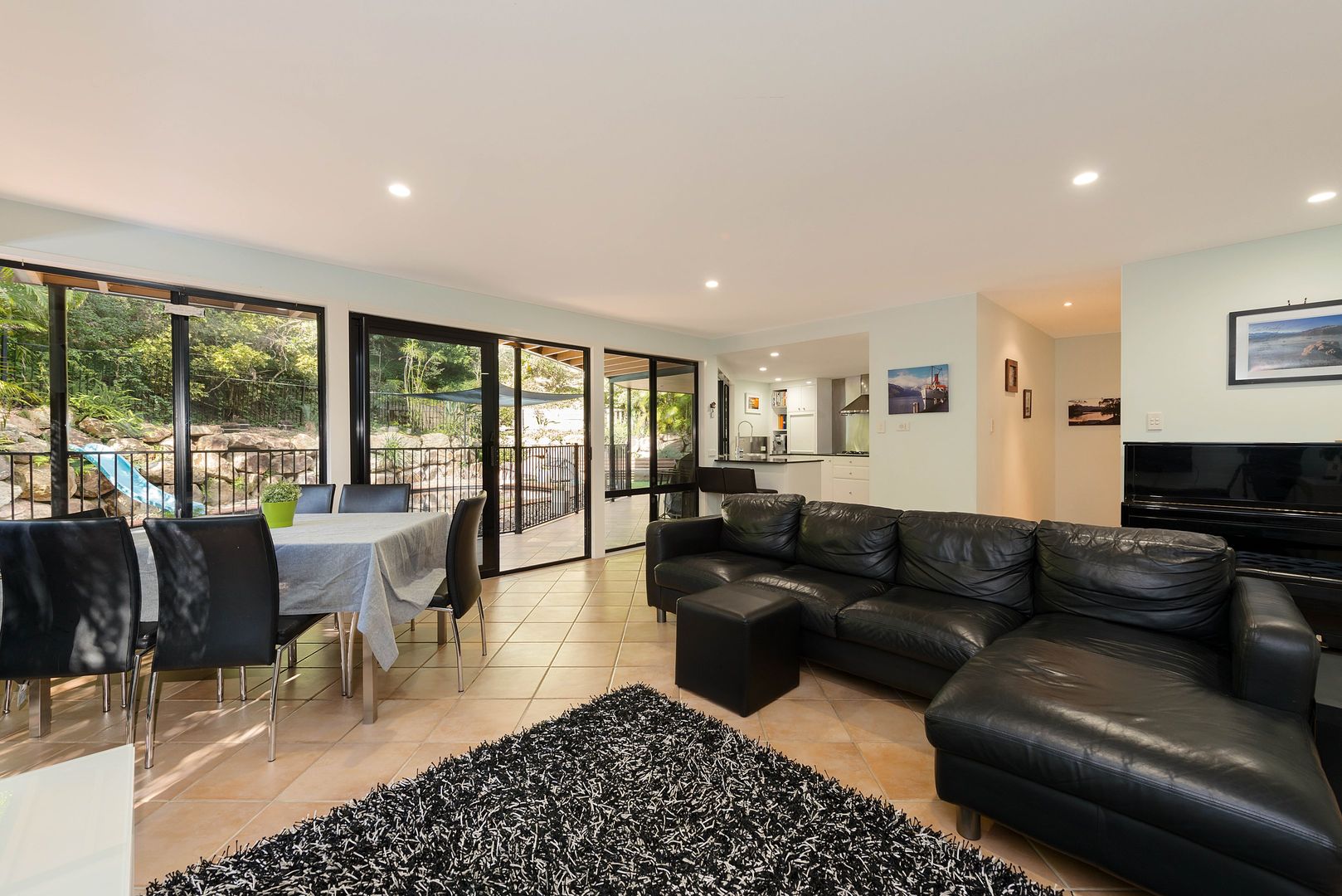 9 Wollundry Place, The Gap QLD 4061, Image 2