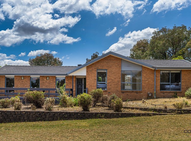 43 Degraves Crescent, Wanniassa ACT 2903