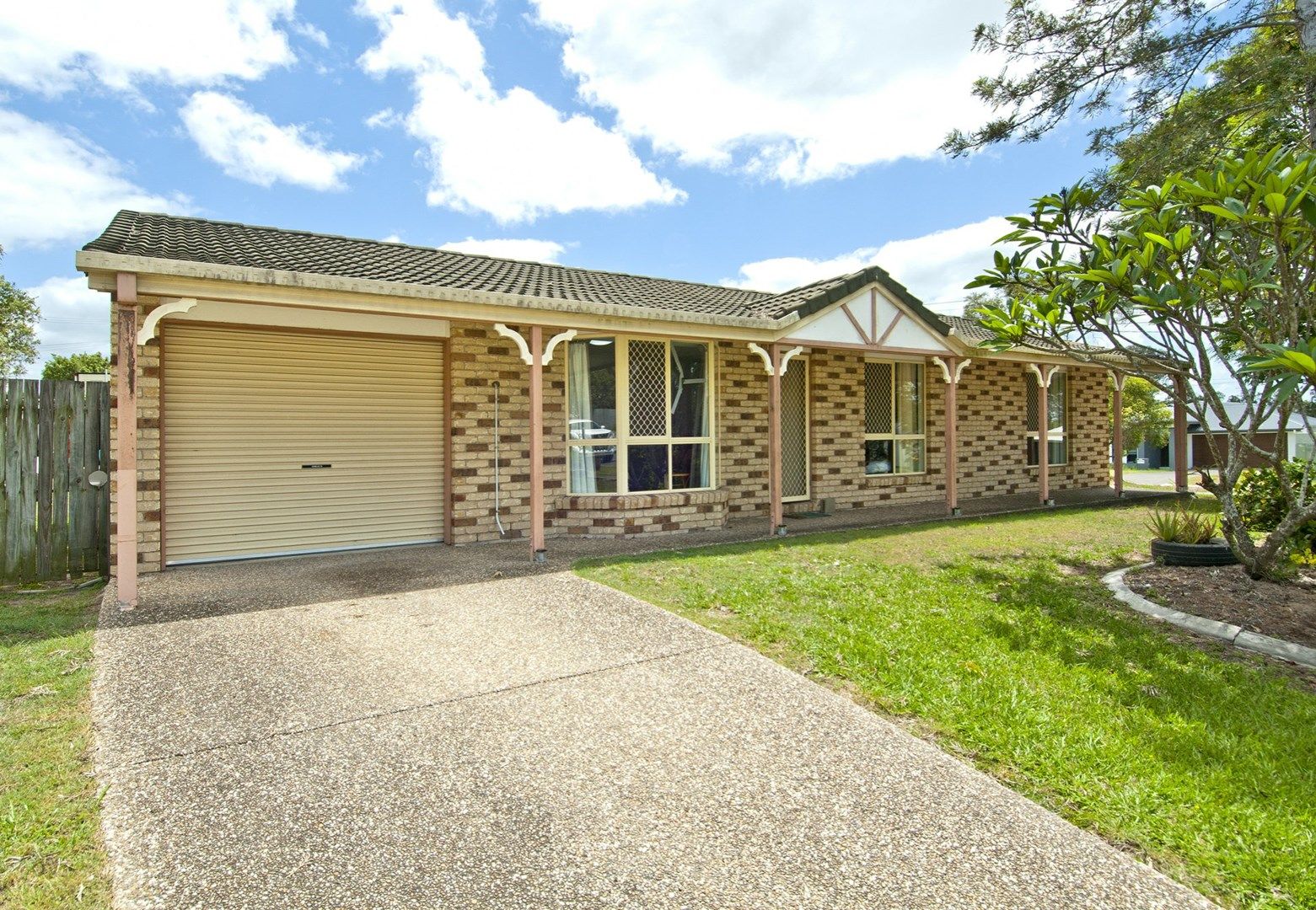 1 Mitre St, Holmview QLD 4207, Image 0