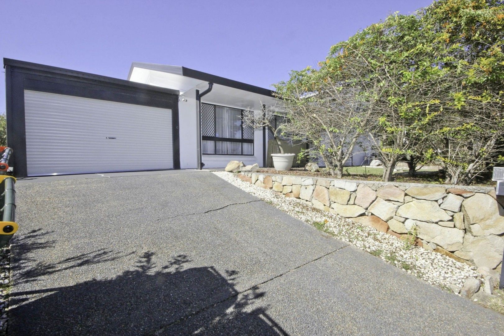 25 Ustinov Crescent, McDowall QLD 4053 House For Rent Domain