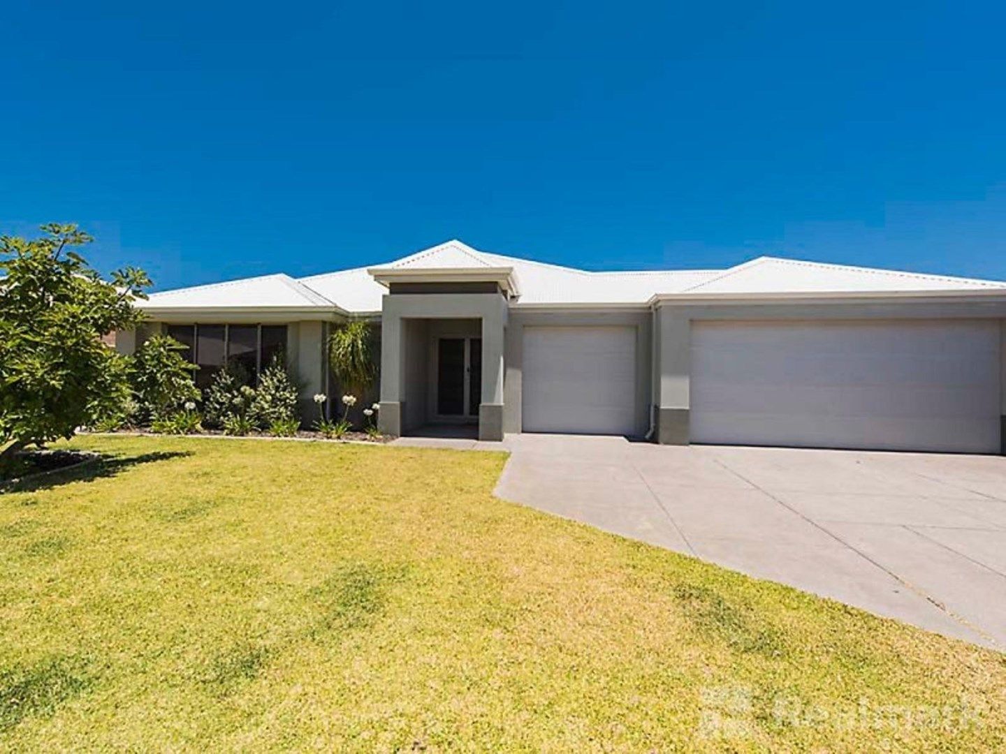 4 bedrooms House in 3 Dalwallinu Terrace DAWESVILLE WA, 6211
