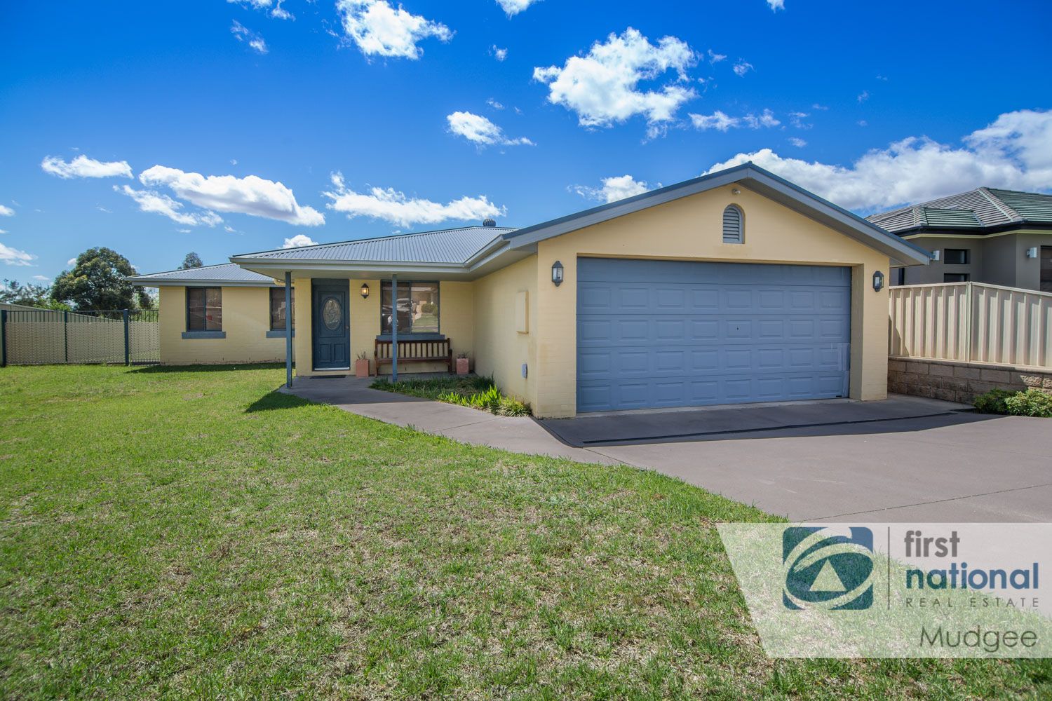 5 bedrooms House in 49 White Circle MUDGEE NSW, 2850