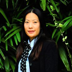 Lisa Tam, Sales representative