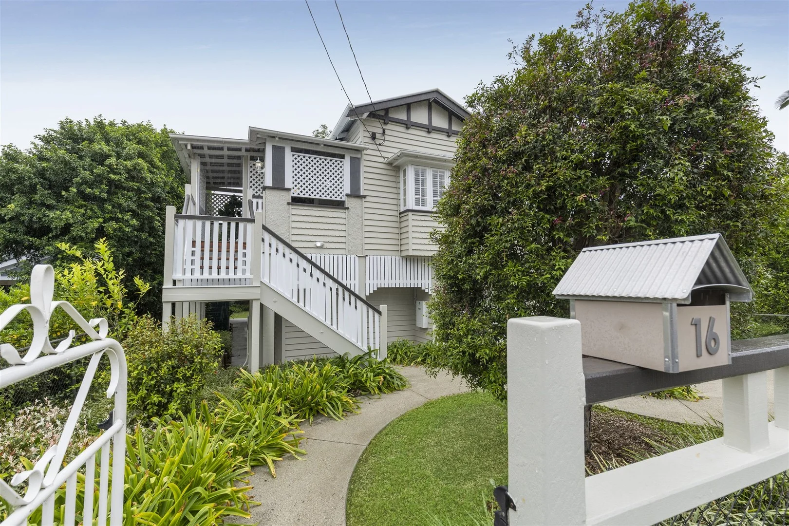 Primary image of 16 Rigby Street, Annerley QLD 4103